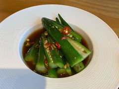 酸辣秋葵-极致三川·厨房(N37天琴座店)