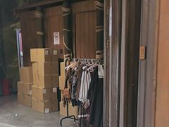 -暴风岛沉浸式体验馆(百联世纪店)
