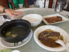 -胜记烧鹅美食