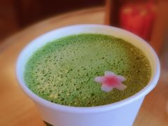 樱花初绽抹茶拿铁-星巴克(武康路店)