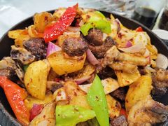 -撒拉人家.酸菜牦牛肉火锅