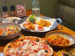 -JINNS锦时 steak&pizza(浸信会礼拜堂旧址店)