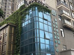 -半岛翡丽海鲜自助餐厅(观风亭店)