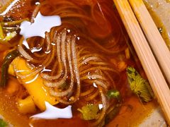 -黄潇洒老火锅(九眼桥宏济巷店)