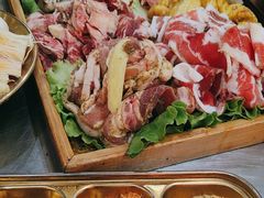 -胡悦里韩式烤肉(芝罘万达广场店)