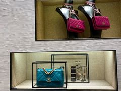 -CHANEL(恒隆广场店)