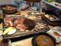 -犟牛家·榴莲烤肉(五棵松店)