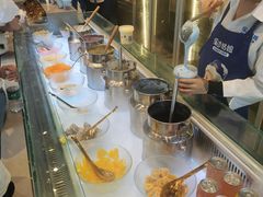 自助取餐区-溪边姑娘·拉丝酸奶水果捞(春熙路店)