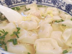 -绿杨馄饨店(湖滨新天地店)