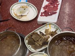 -四囍码头海鲜烧烤自助火锅(外滩南京东路悦荟广场店)