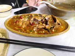 -农夫人家餐饮