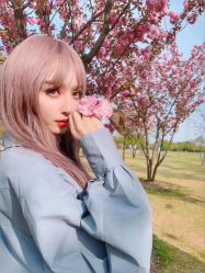 -Hello Lady发型设计