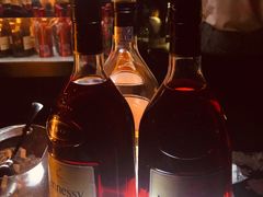 -简奥斯汀·赫本酒吧