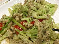黑椒鹅肝酱炒菜花-鹅城