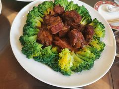 -爱的果实月嫂育婴师(世纪东方店)