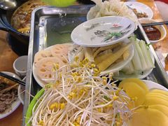 -金海椒罐罐鲢鱼(东方桂苑店)