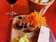-羽深肉铺 Steak & Wine
