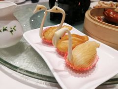 榴莲天鹅酥-稻香酒家·33年老字号·港式粤菜(富邦中心店)