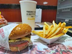 -The Habit Burger Grill 哈比特汉堡(爱琴海店)