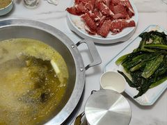 -撒拉人家.酸菜牦牛肉火锅