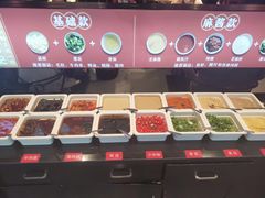 自助调料区-热辣宗师·串串火锅(万达金街店)