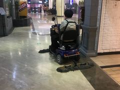 -吾悦广场(南京鼓楼店)