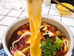 面块-晓彭肥肠鸡·泡椒鸡火锅(水木天地店)