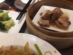 -百联临沂购物中心(临沂路店)