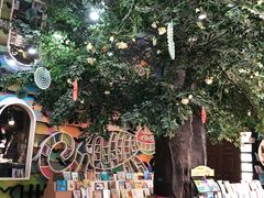 -钟书阁(松江泰晤士小镇店)