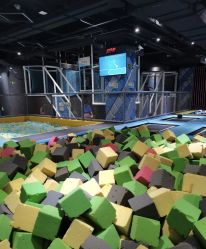-反弹蹦床公园·亲子乐园·团建·派对(青岛融创茂店)