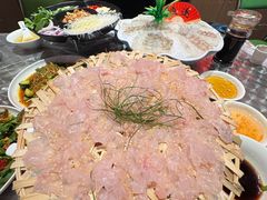 -官塘鱻鱻鱼生·潮汕生腌·砂锅粥(西马路总店)