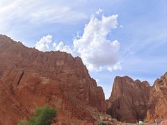 -天山神秘大峡谷