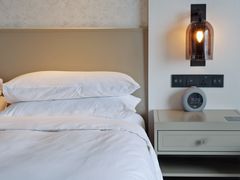 -上海漕河泾万丽酒店