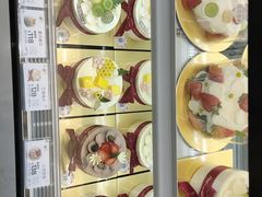 -花花卷卷·鲜食蛋糕(静安久光百货店)