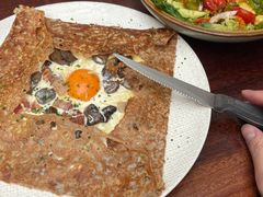 鸡蛋蘑菇熏肉荞麦可丽饼-RAC BAR(安福路店)