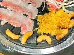 -明洞阿姨·韩式酱蟹烤肉·创意料理(三元桥店)