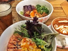 beef&nbsp;sriracha&nbsp;don-Elephant Grounds(STARSTREET)