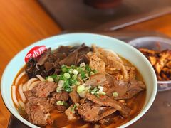 大片牛肉-宝小庆邵阳米粉(深圳市南山保利店)