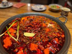 -旧街市鲜货老火锅(大光路店)