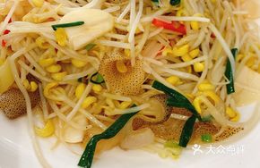 Bean Sprout Stir-fried with Jellyfish Skin