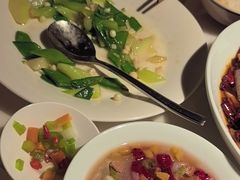 -初蓉丨遇见新川菜(亲贤街荣耀店)