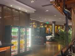 -八府香鸭·啫啫煲(华山路店)