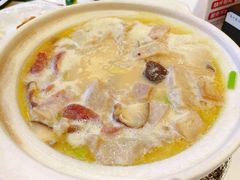 -万龙洲海鲜(大兴绿地缤纷城店)