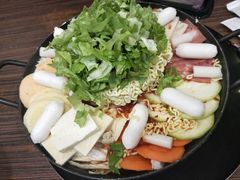 -顶顶红石锅拌饭(步行东街店)