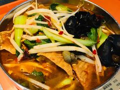 -红鼻子桂林米粉(金唐新光界店)