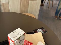 -肯德基(成山路地铁站店)