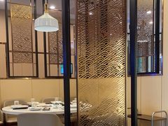 -七欣天香辣蟹火锅(闵行浦江欢乐颂店)