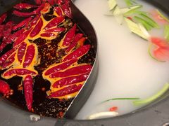 鸳鸯锅-井格重庆火锅(临平银泰城店)