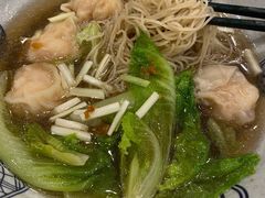鲜虾云吞面-明记港式烧腊茶餐厅(下沙店)