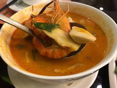 冬阴汤-金厨泰国餐厅·全泰籍厨师料理(拱北店)